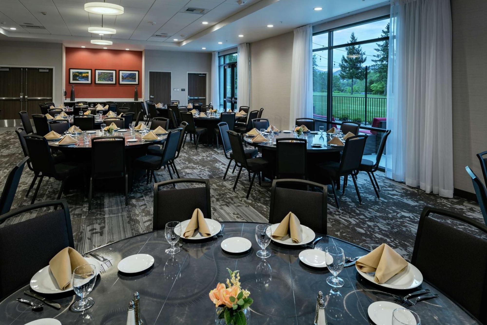 Hilton Garden Inn Wenatchee, Wa Exterior foto